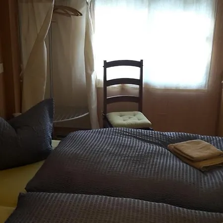 Gastezimmer Zur Fuchsrohre Am Nurburgring Ferienhaus